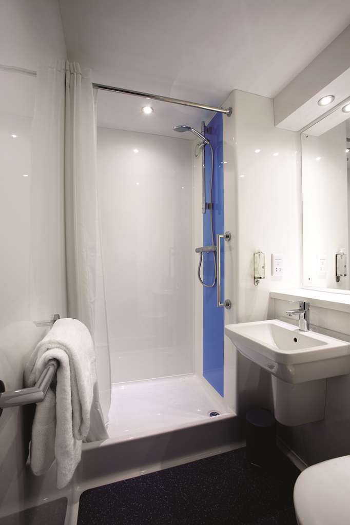 Travelodge York Hull Road Oda fotoğraf